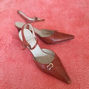 JOAN & DAVID leather apricot heels